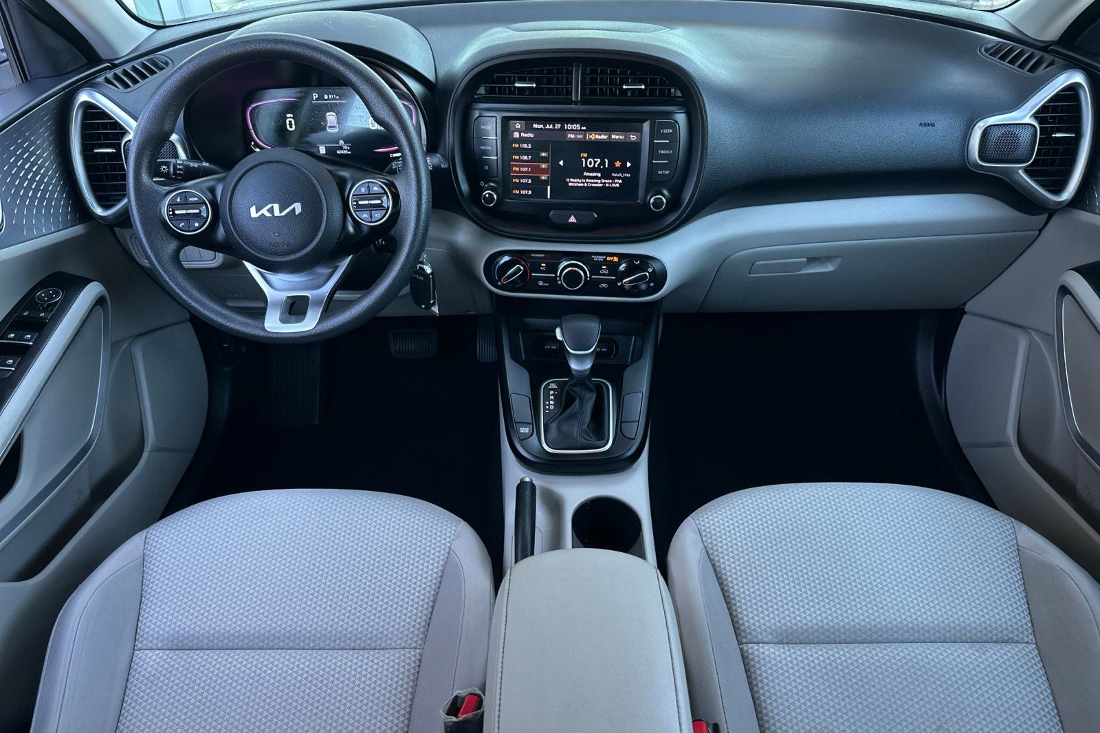 2023 Kia Soul LX