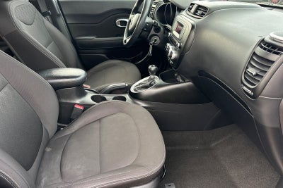 2015 Kia Soul Base