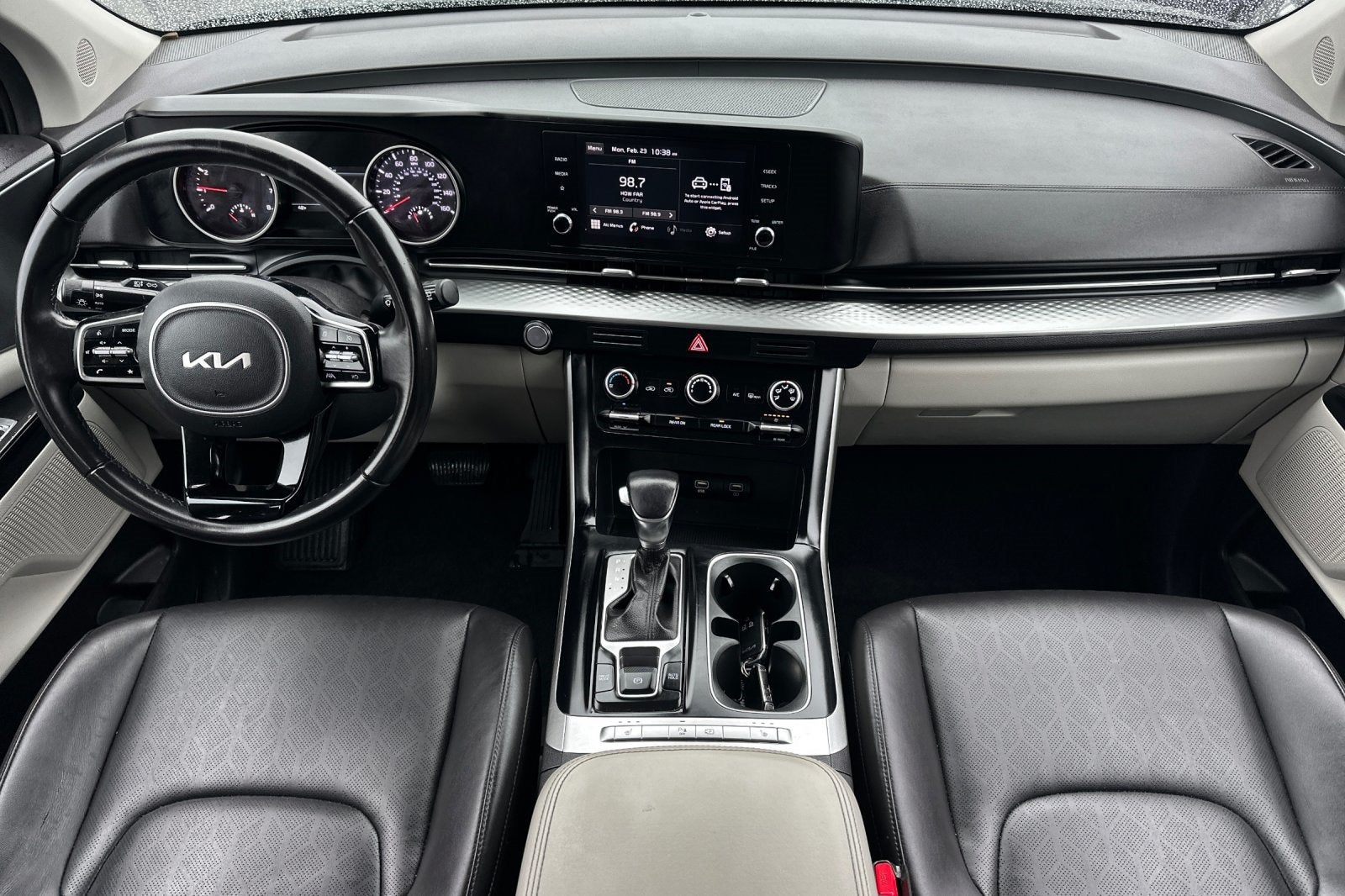 2022 Kia Carnival LXS