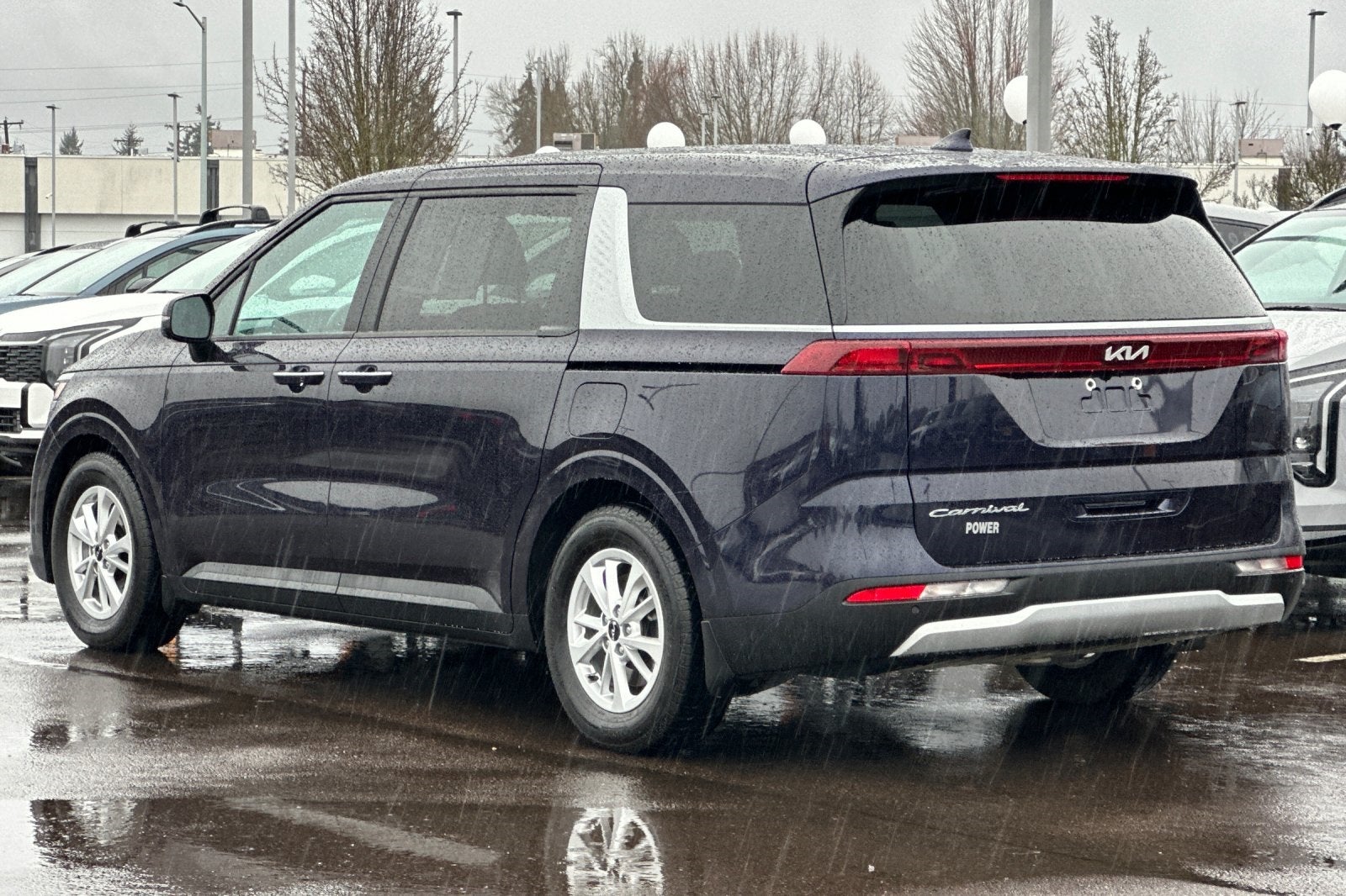 2022 Kia Carnival LXS