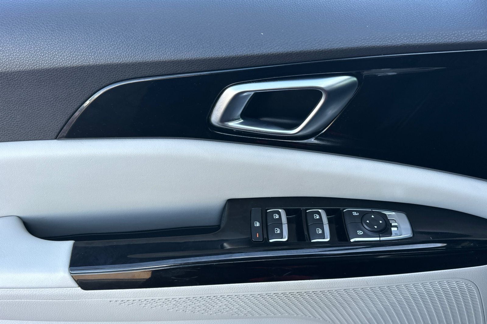 2022 Kia Carnival EX