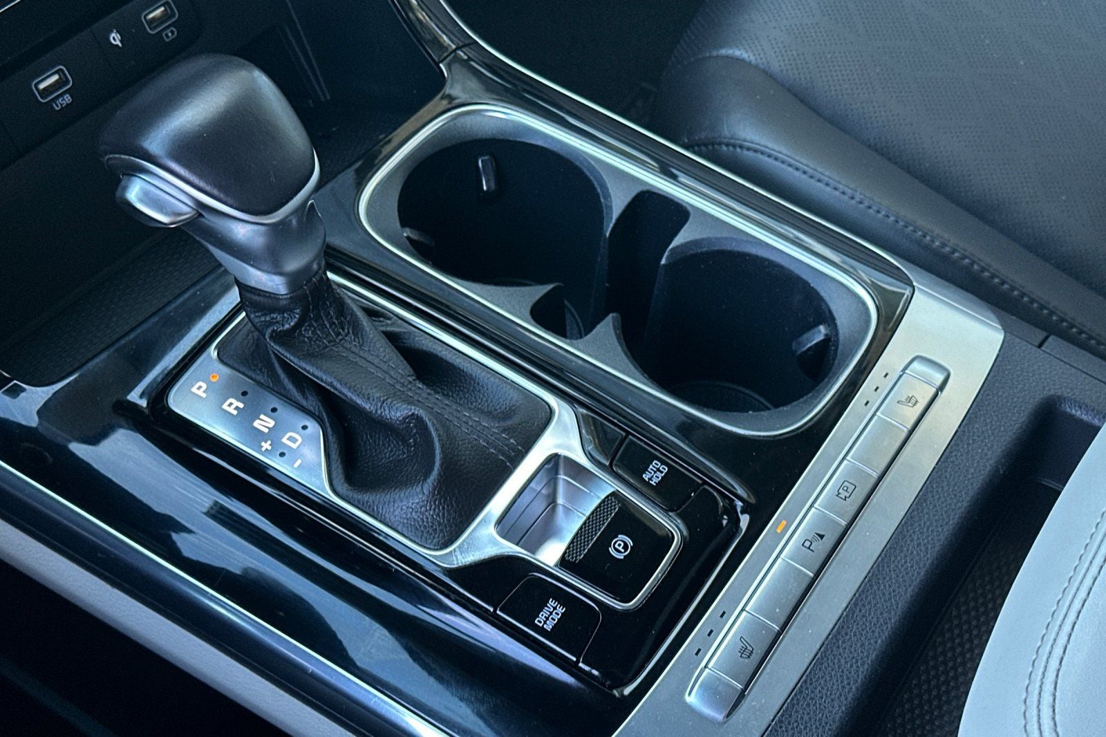 2022 Kia Carnival EX
