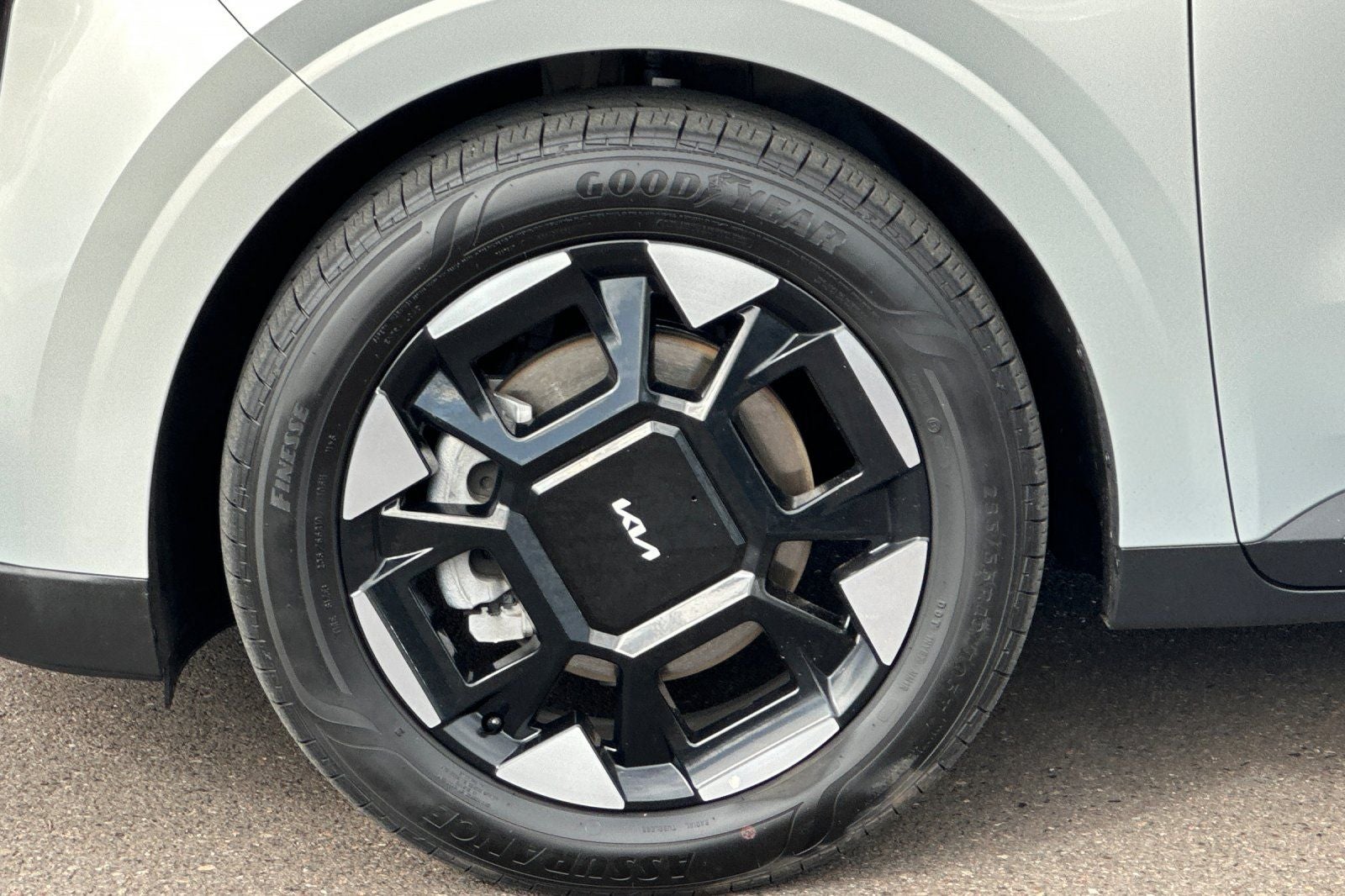 2025 Kia Carnival EX