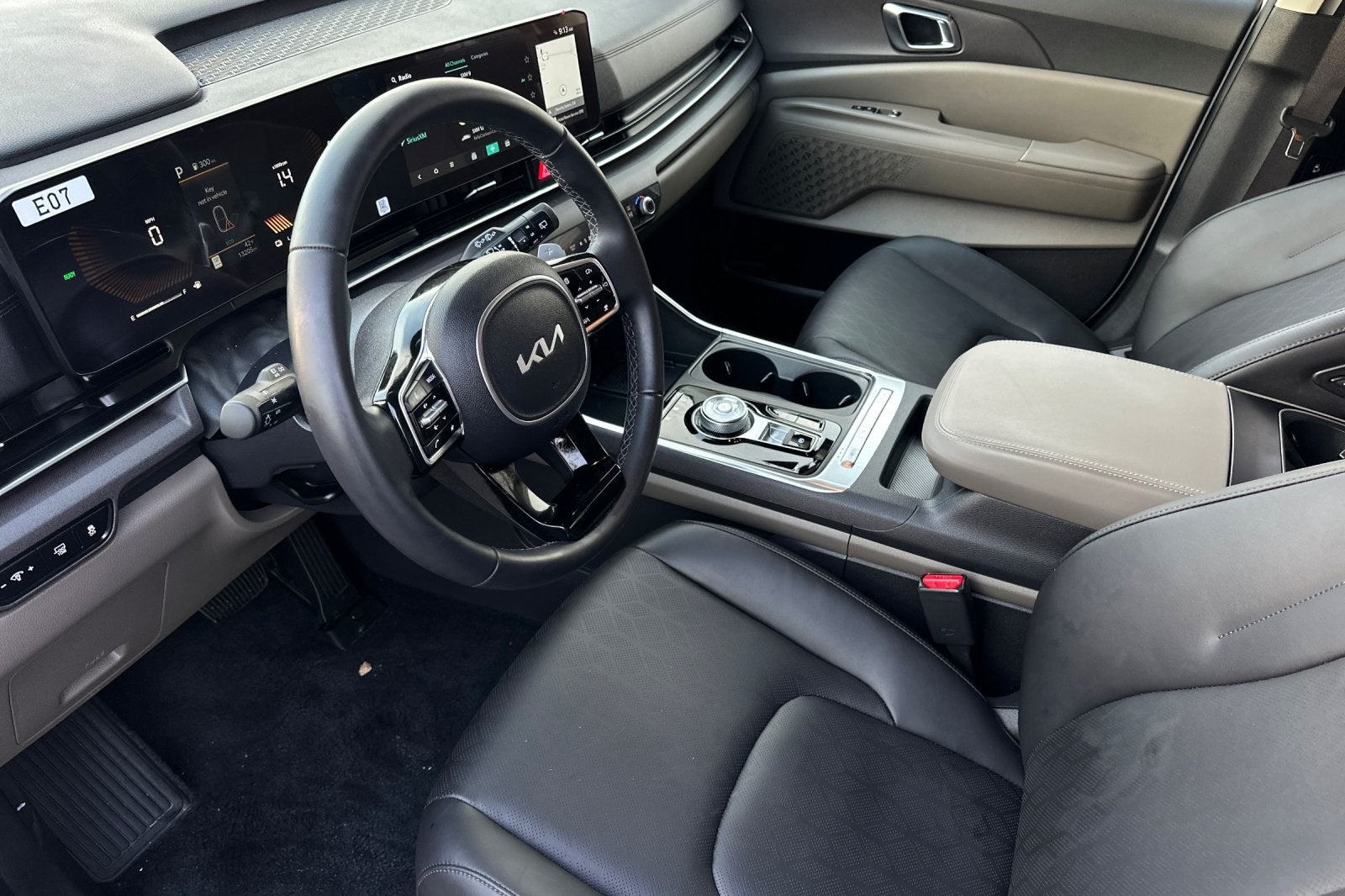 2025 Kia Carnival Hybrid EX