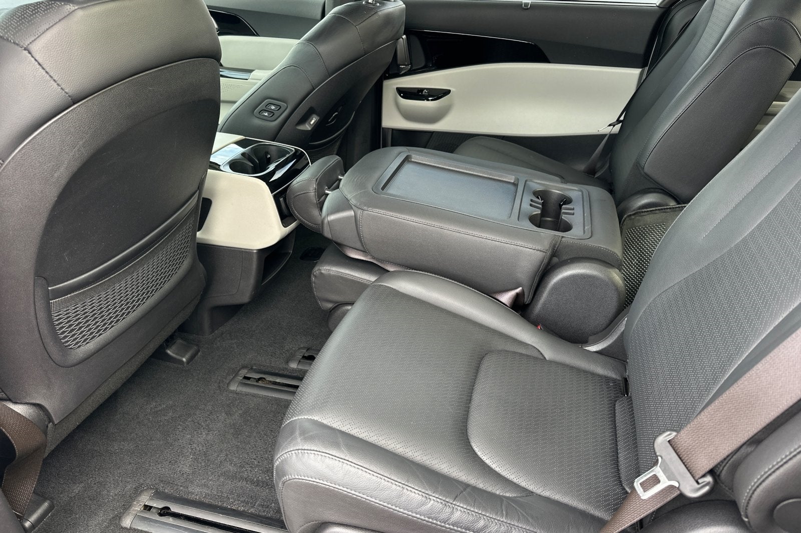 2023 Kia Carnival SX Prestige