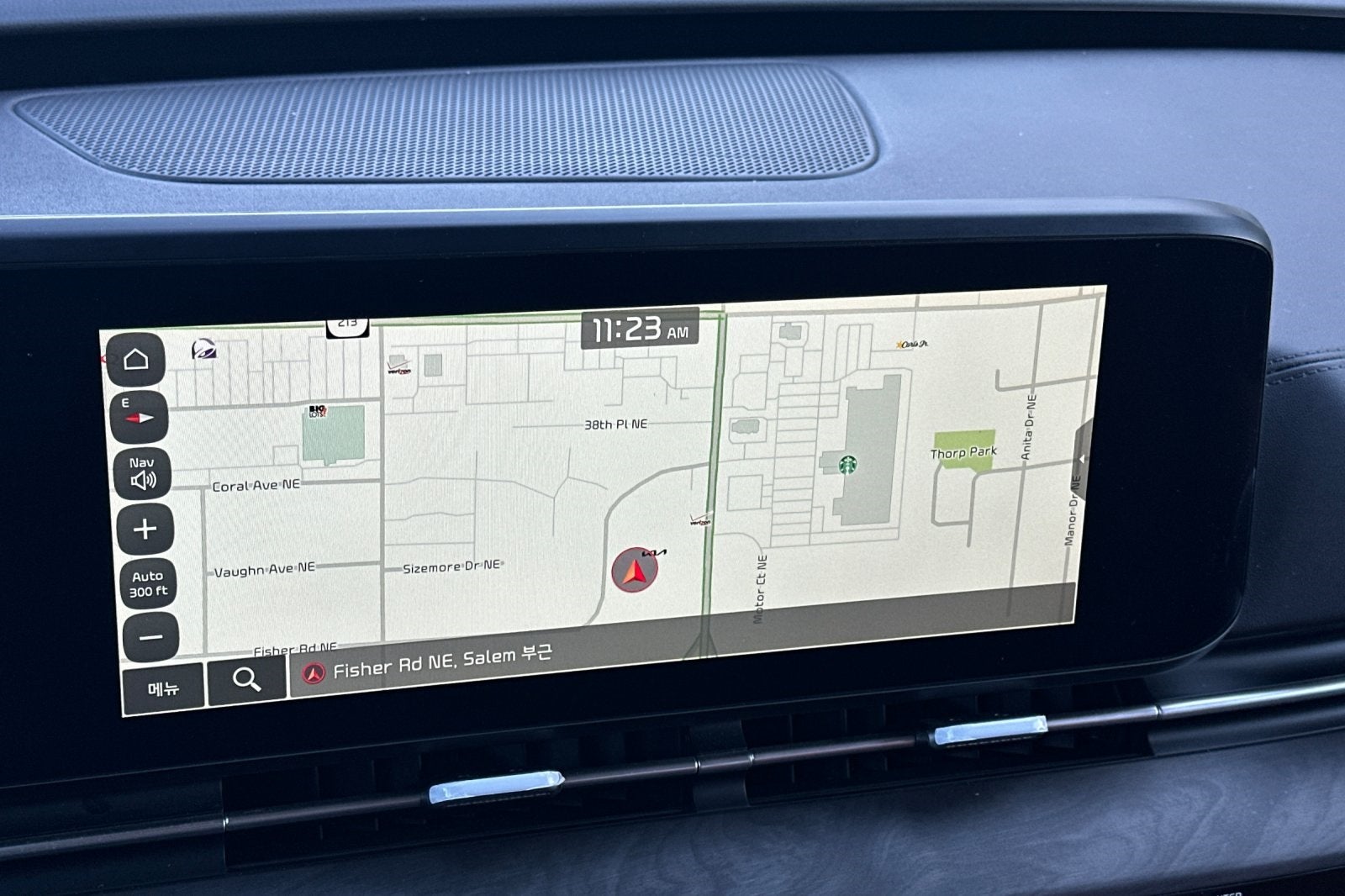 2023 Kia Carnival SX