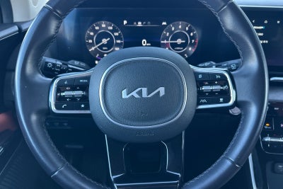 2023 Kia Carnival SX