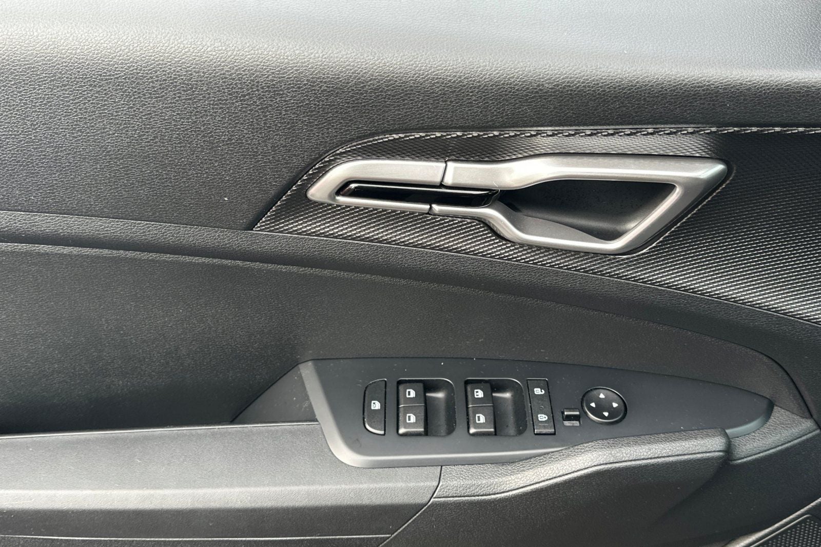 2025 Kia Sportage Hybrid LX