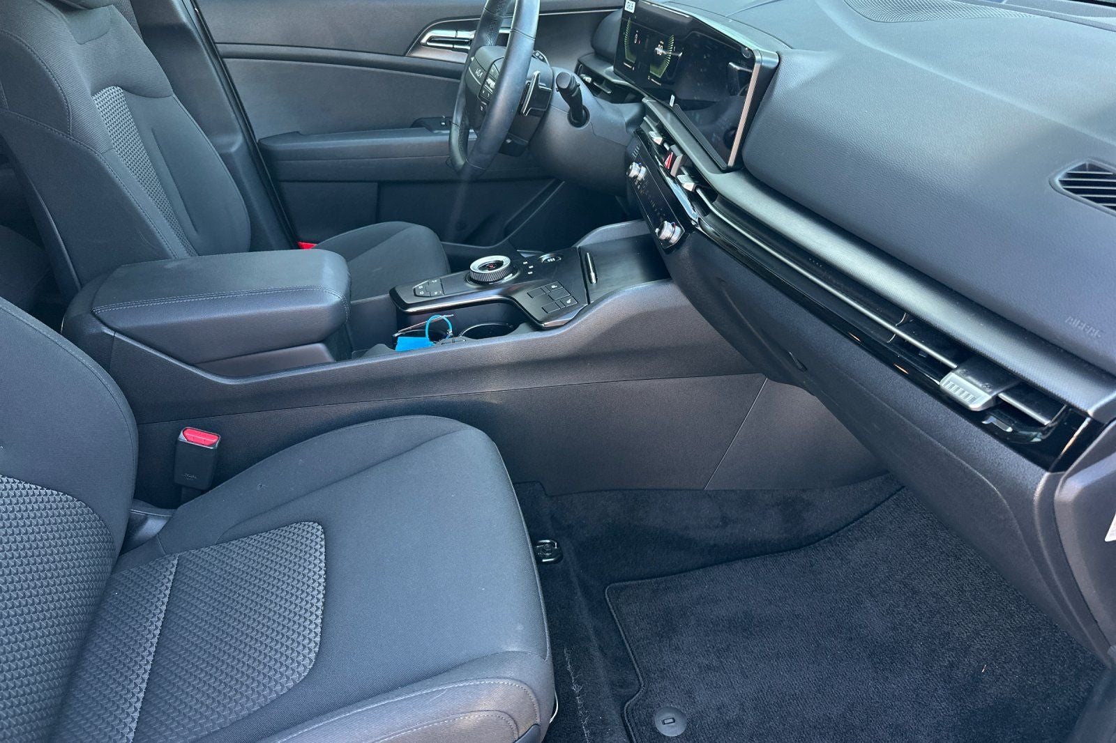 2026 Kia Sportage Hybrid S