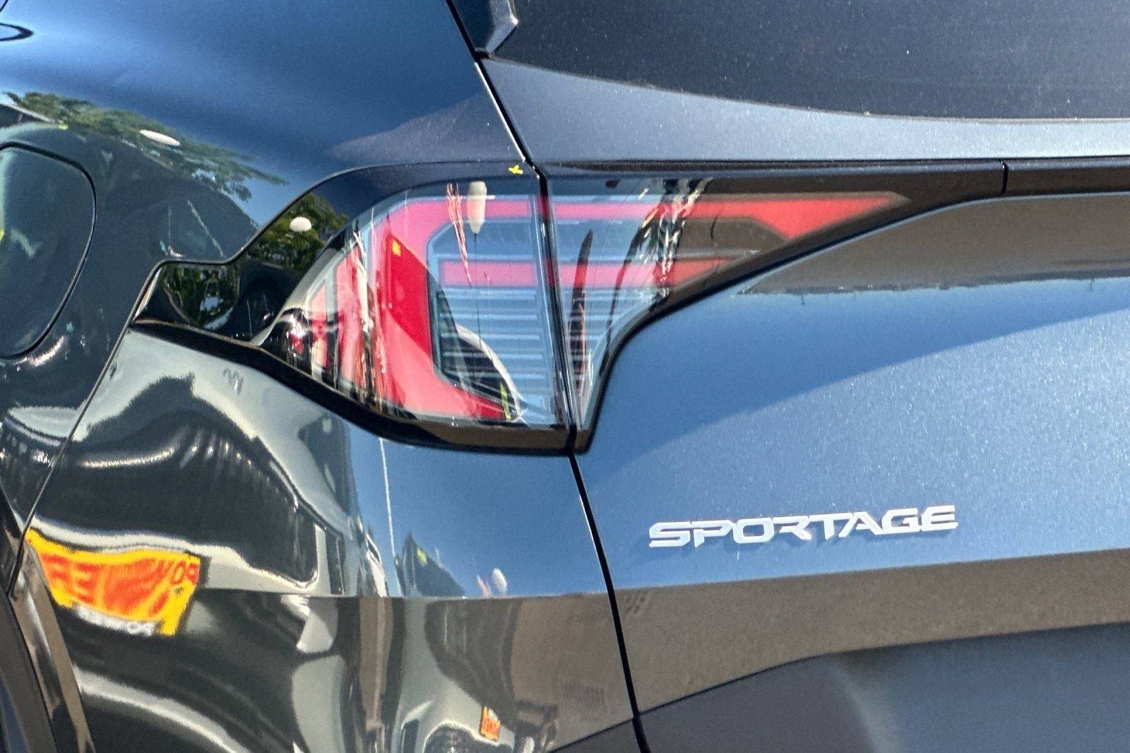 2026 Kia Sportage Hybrid S