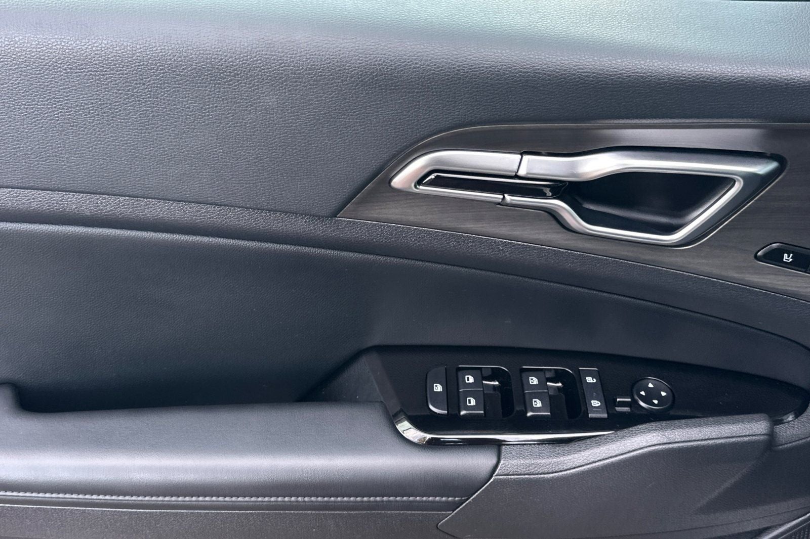 2025 Kia Sportage Plug-In Hybrid X-Line Prestige