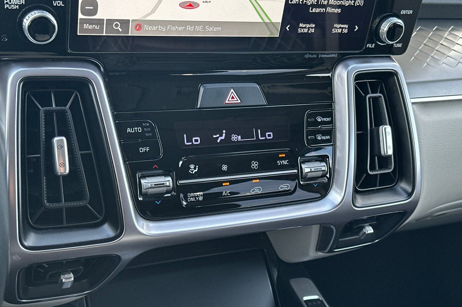 2022 Kia Sorento Hybrid S