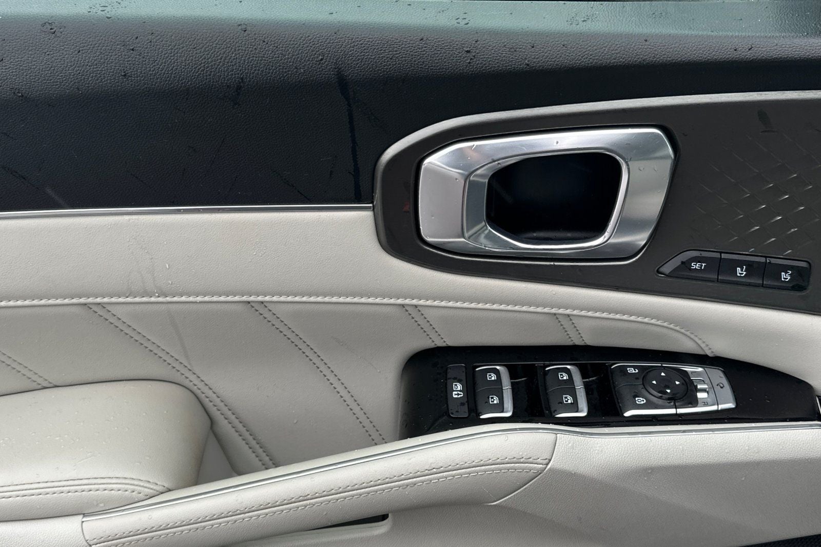 2023 Kia Sorento Plug-In Hybrid SX Prestige