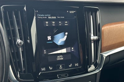 2018 Volvo S90 Hybrid T8 Inscription