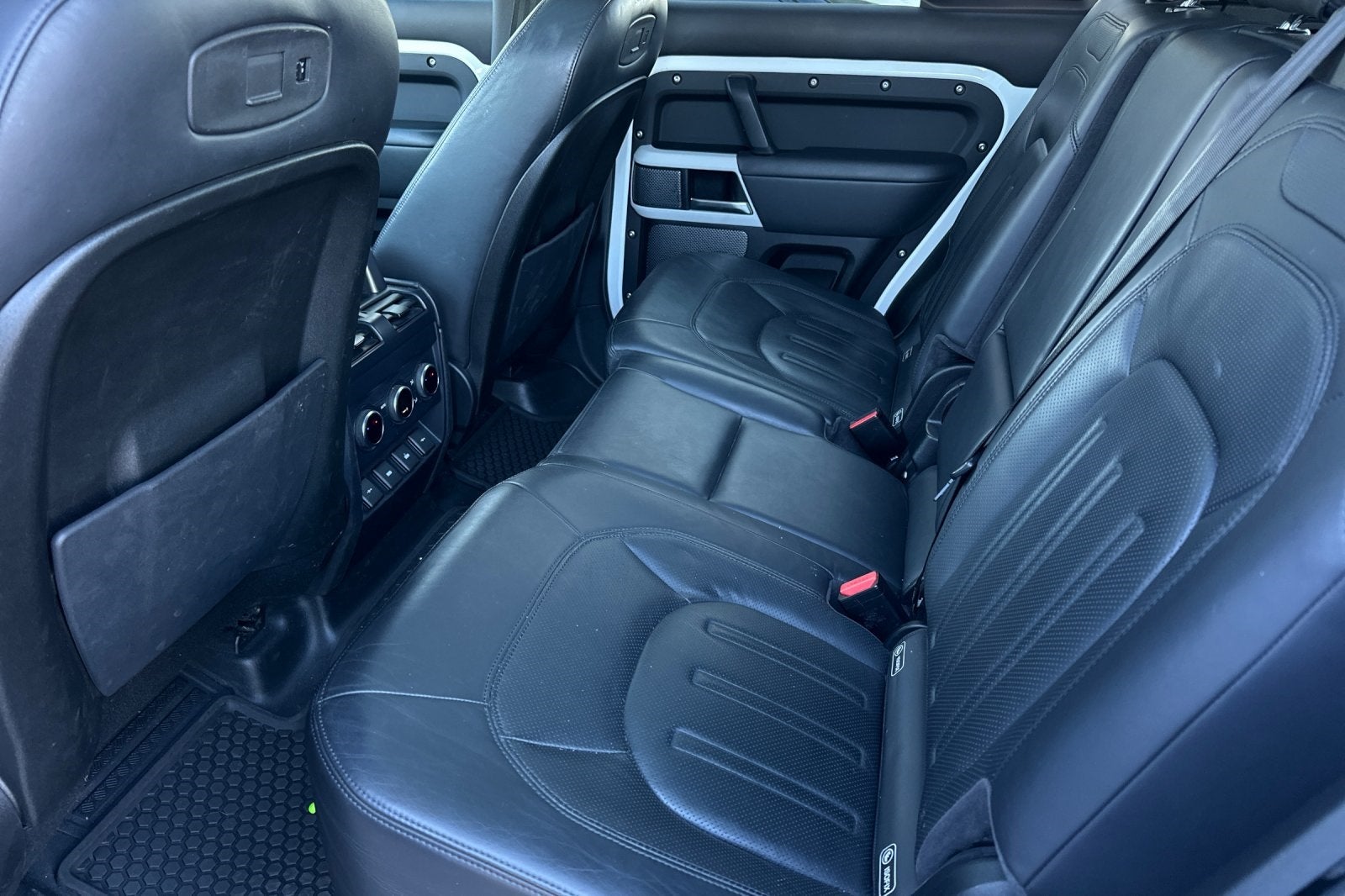 2020 Land Rover Defender 110 HSE