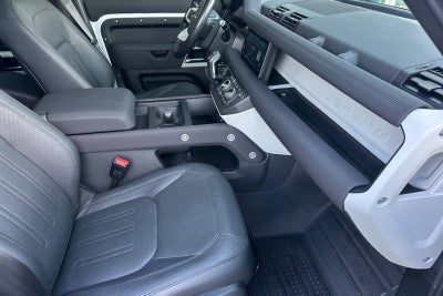 2022 Land Rover Defender 110 S