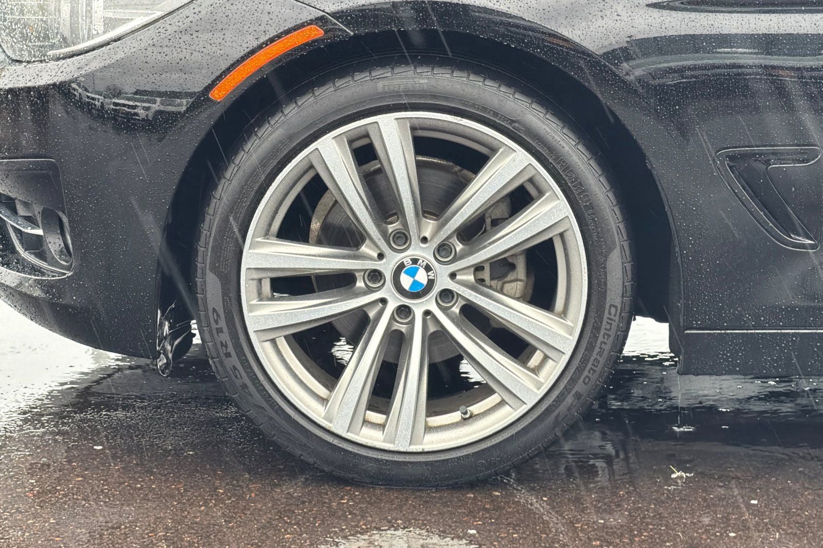 2017 BMW 3 Series 330 Gran Turismo i xDrive