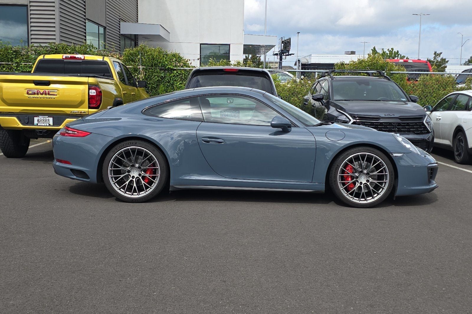 2017 Porsche 911 Carrera 4S