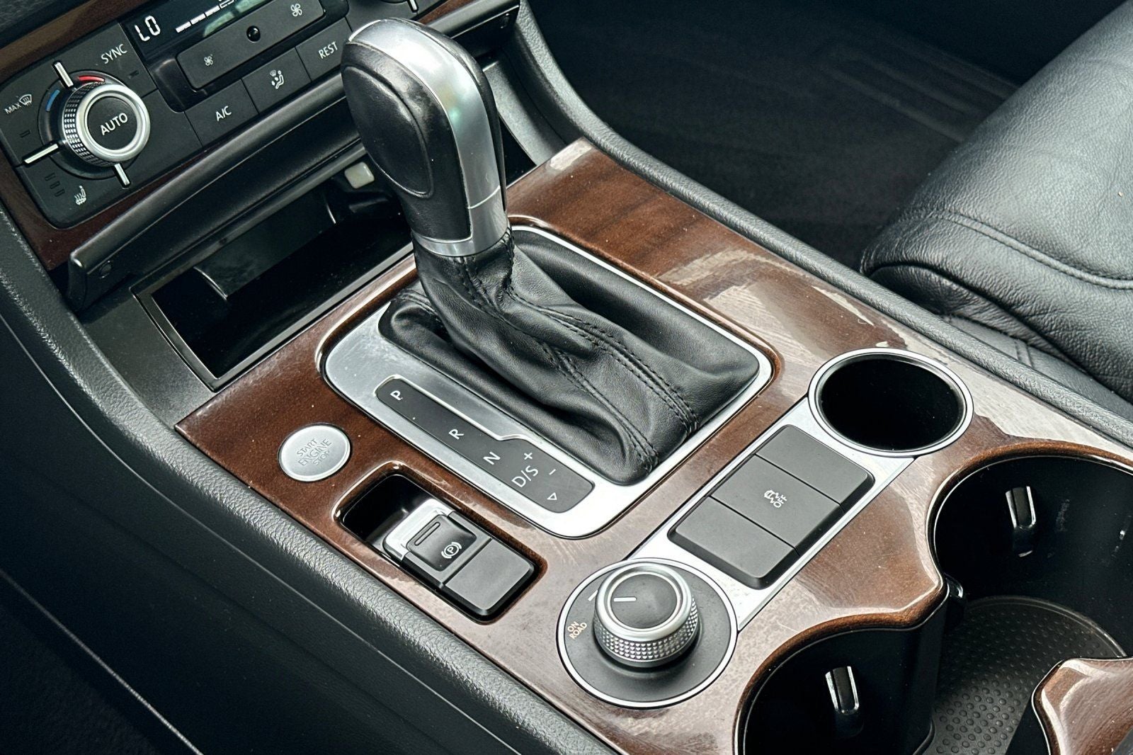 2015 Volkswagen Touareg V6 Lux 4Motion