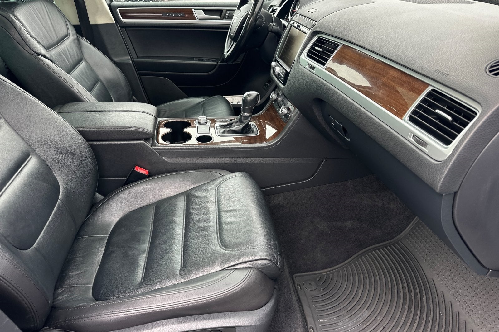 2015 Volkswagen Touareg V6 TDI Lux