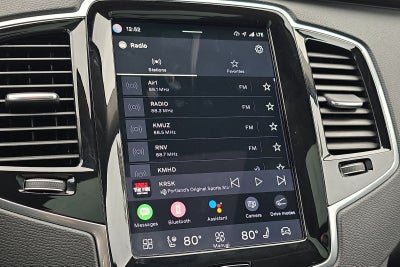 2023 Volvo XC90 B5 Plus