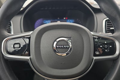 2023 Volvo XC90 B5 Plus