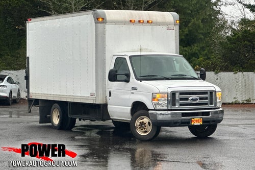 2011 Ford E-350SD 14 FT Power Lift Gate
